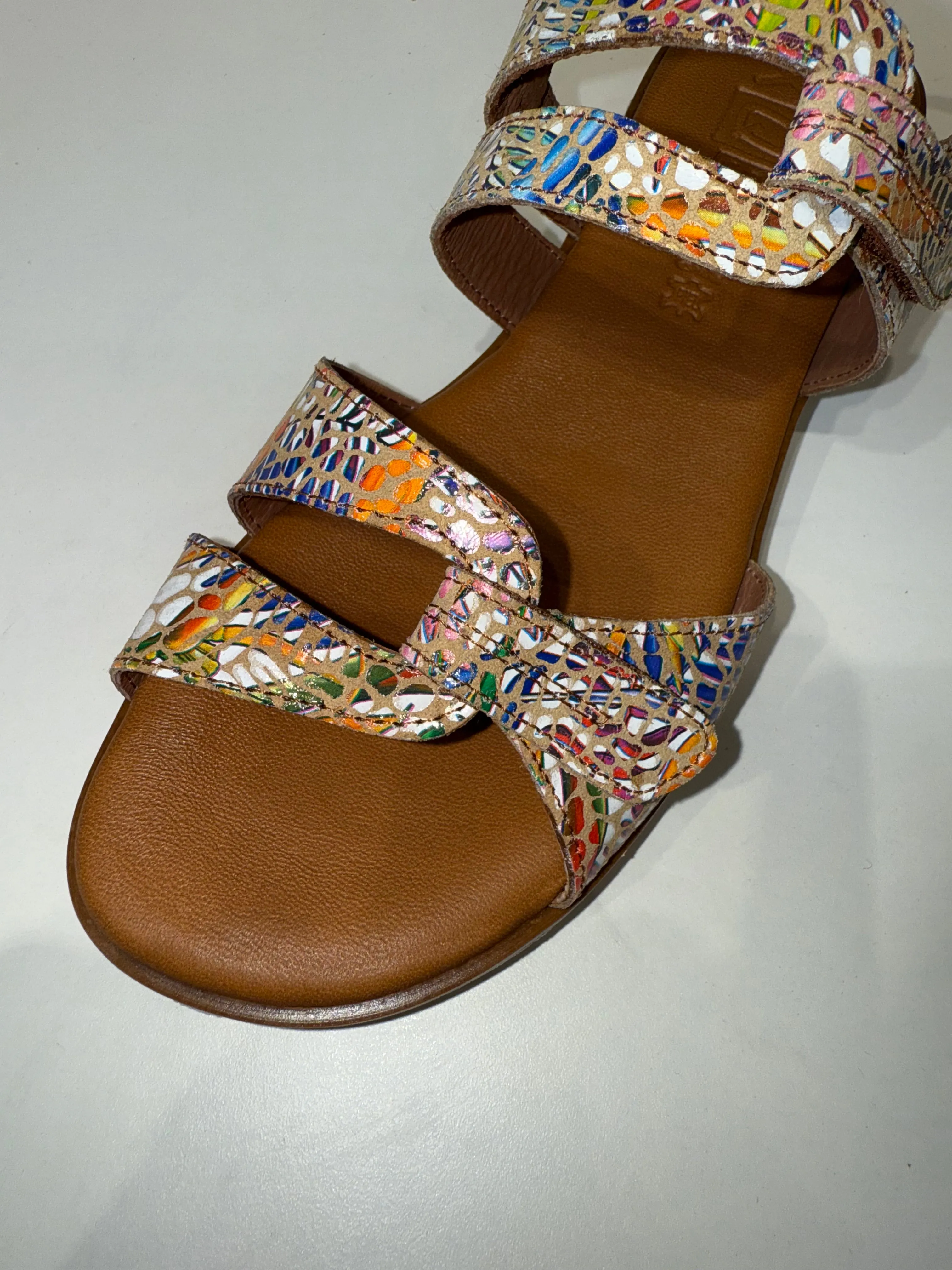 2250612 BROWN