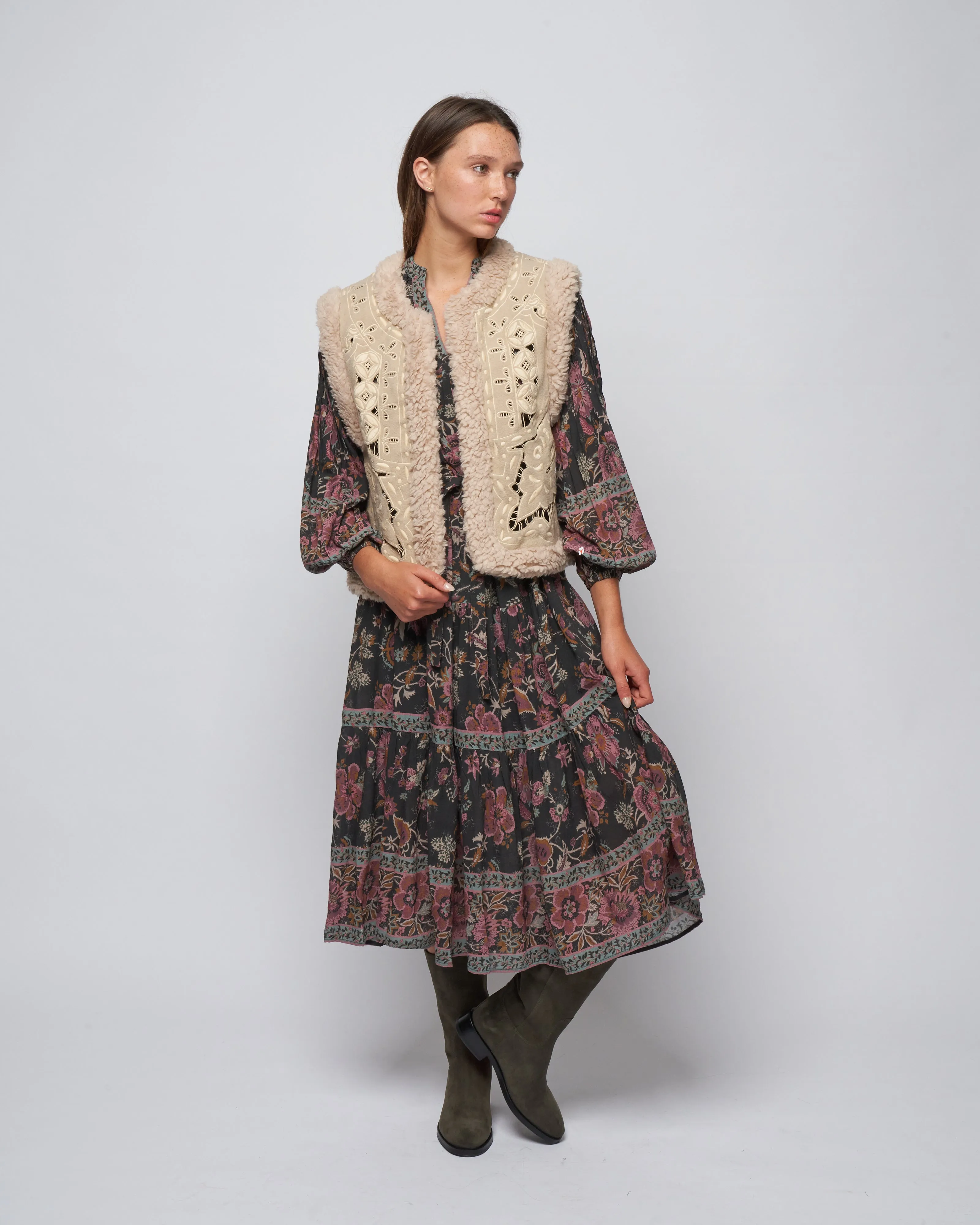 anita eyelet vest - oatmeal
