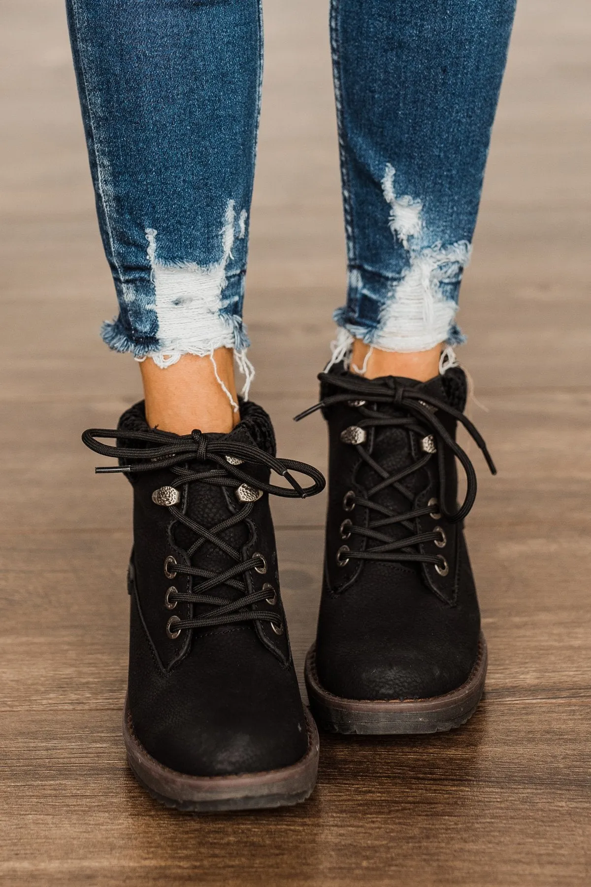 Blowfish Comet Booties- Black