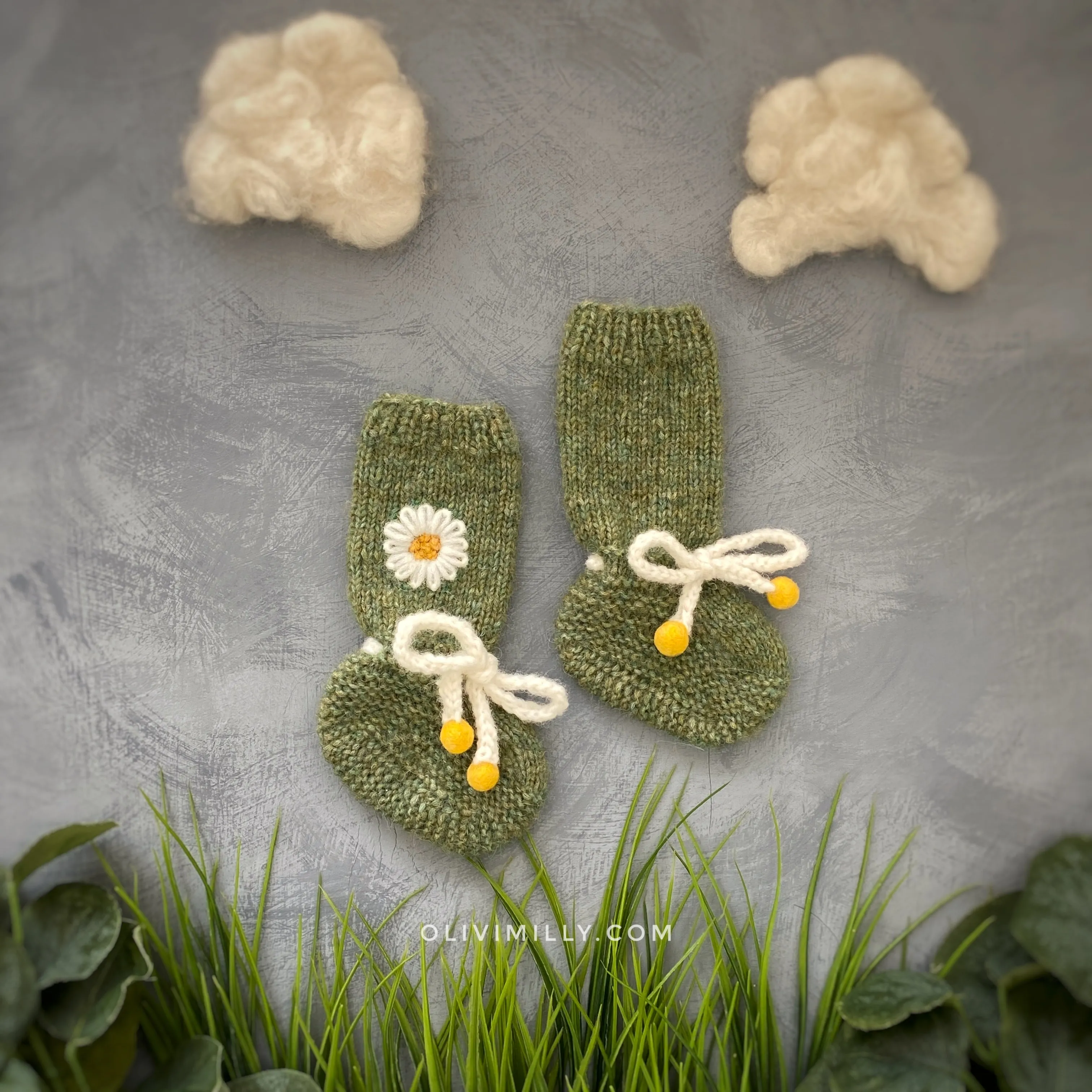 Chamomile Booties | Moss Green