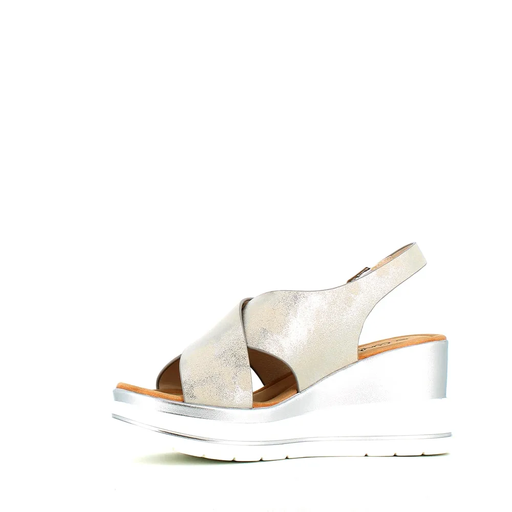 Cinders Edit Criss Wedge Sandal Soft Silver