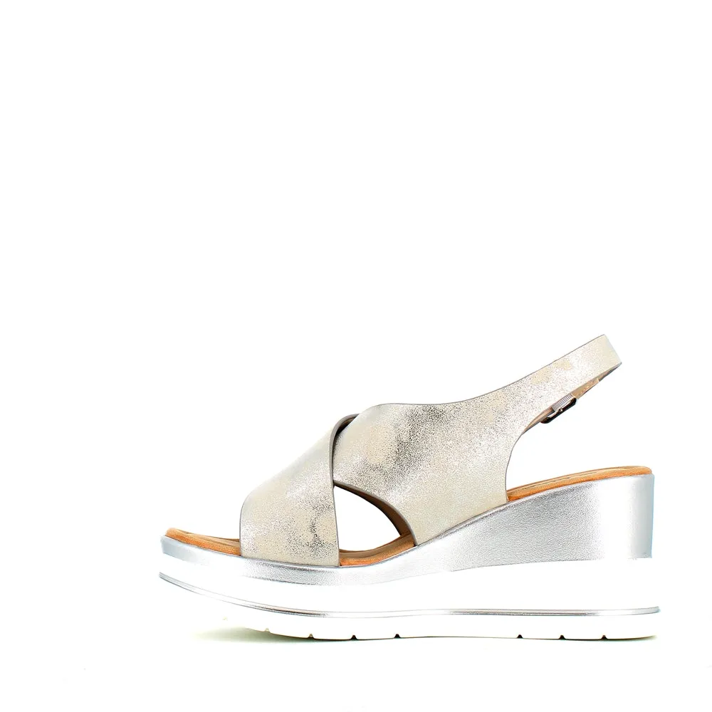 Cinders Edit Criss Wedge Sandal Soft Silver