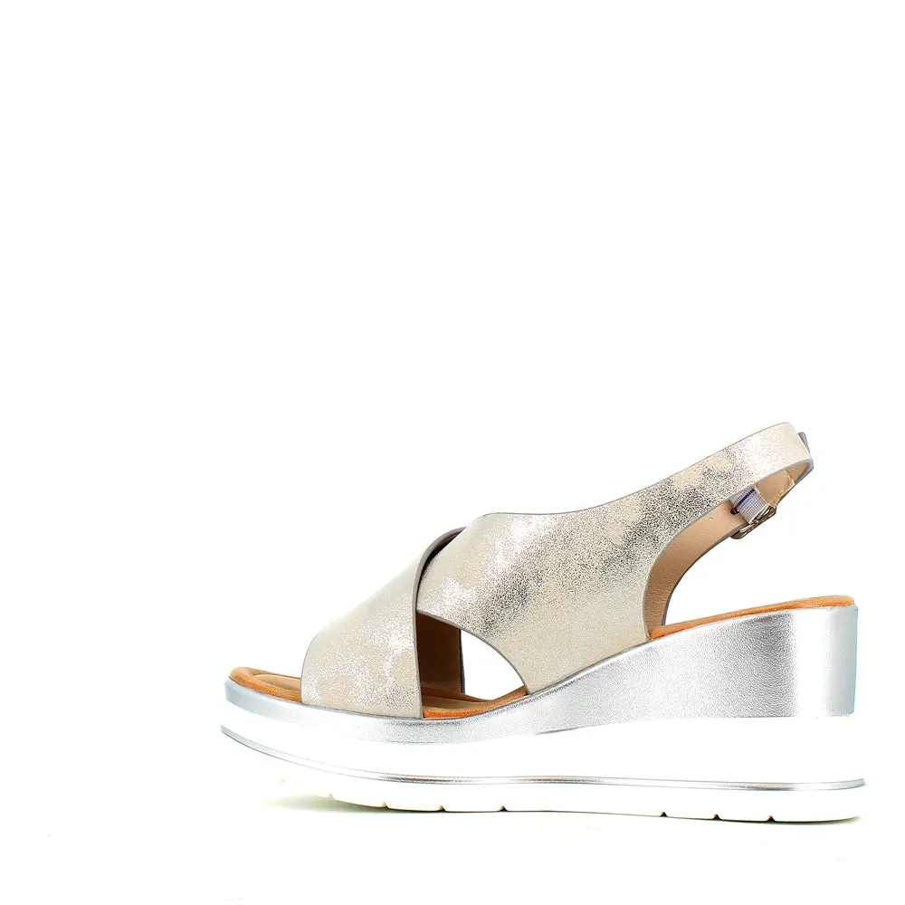 Cinders Edit Criss Wedge Sandal Soft Silver
