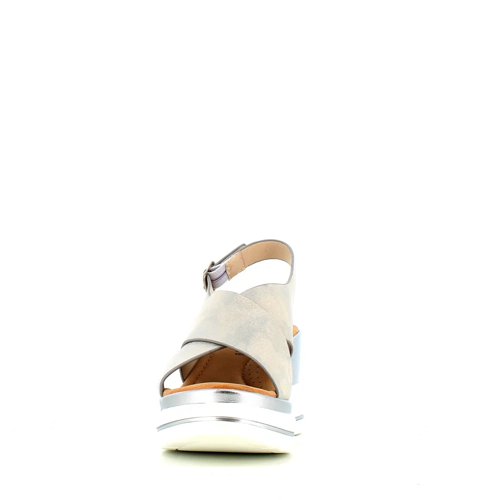 Cinders Edit Criss Wedge Sandal Soft Silver