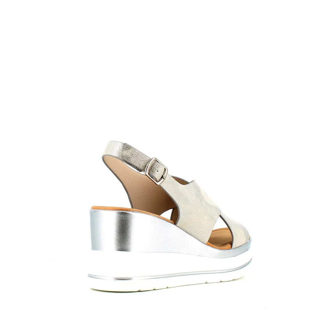 Cinders Edit Criss Wedge Sandal Soft Silver