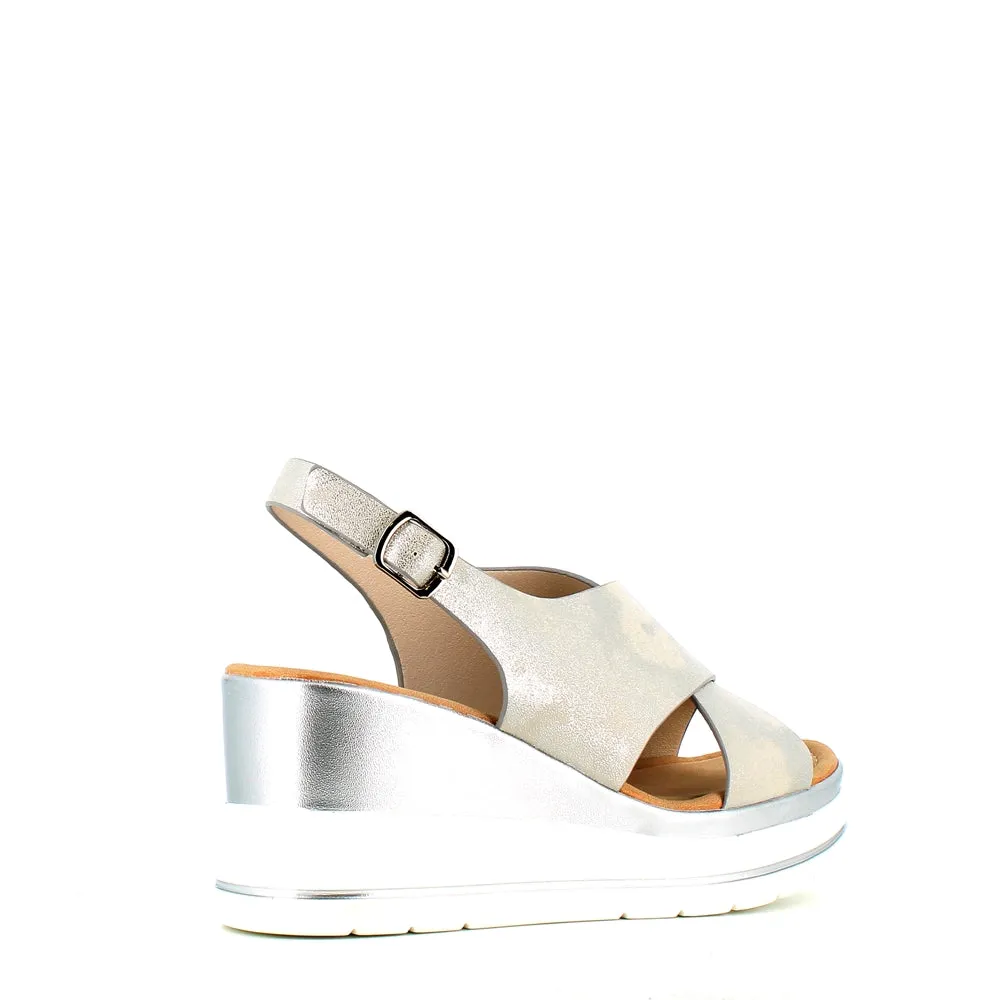 Cinders Edit Criss Wedge Sandal Soft Silver
