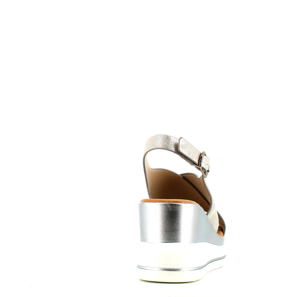 Cinders Edit Criss Wedge Sandal Soft Silver