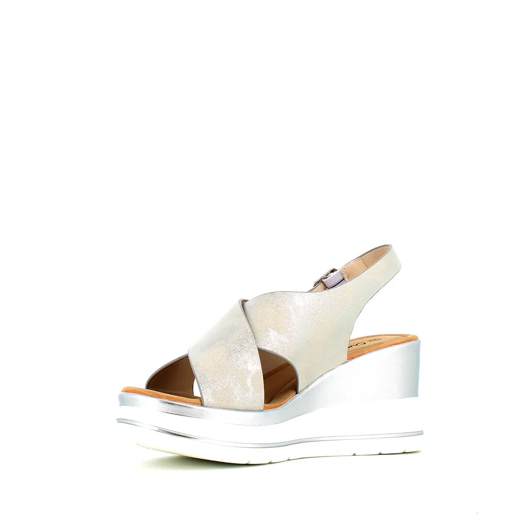 Cinders Edit Criss Wedge Sandal Soft Silver