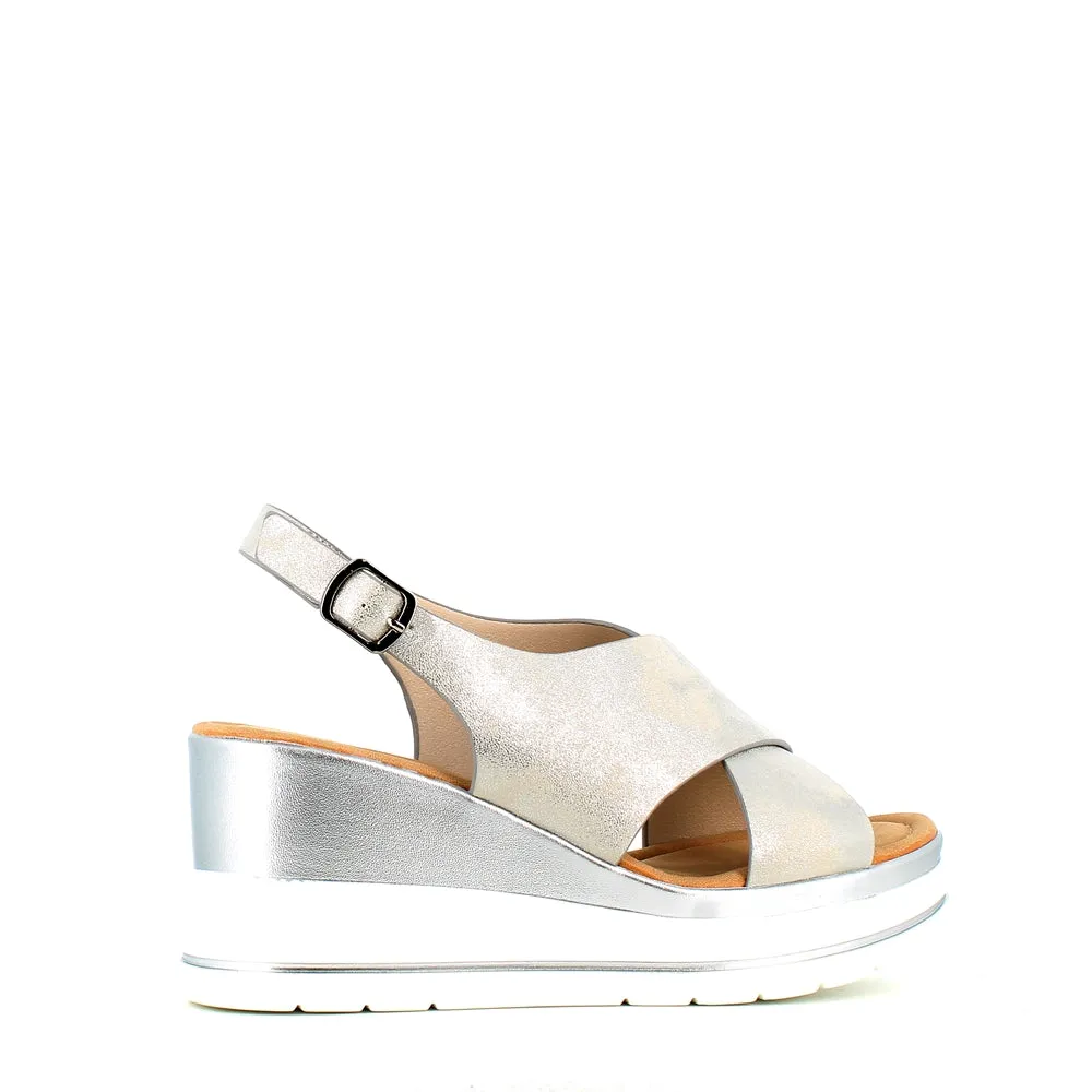 Cinders Edit Criss Wedge Sandal Soft Silver