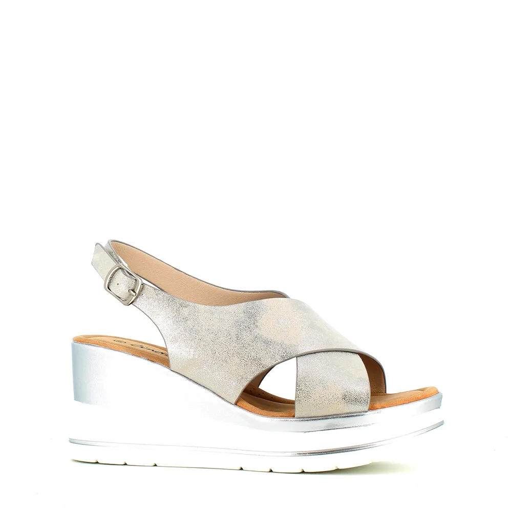 Cinders Edit Criss Wedge Sandal Soft Silver
