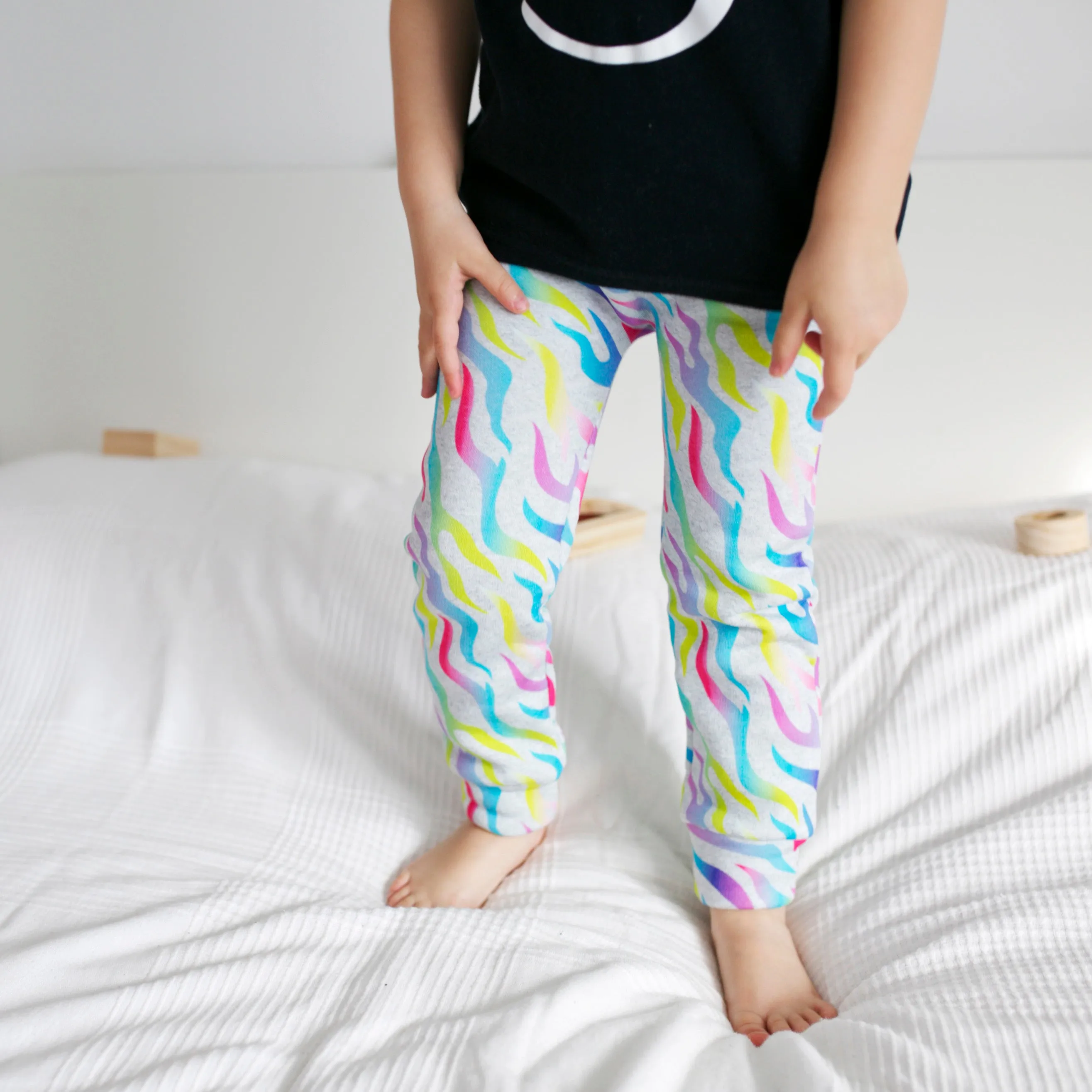 Extra warm rainbow flame Print Leggings