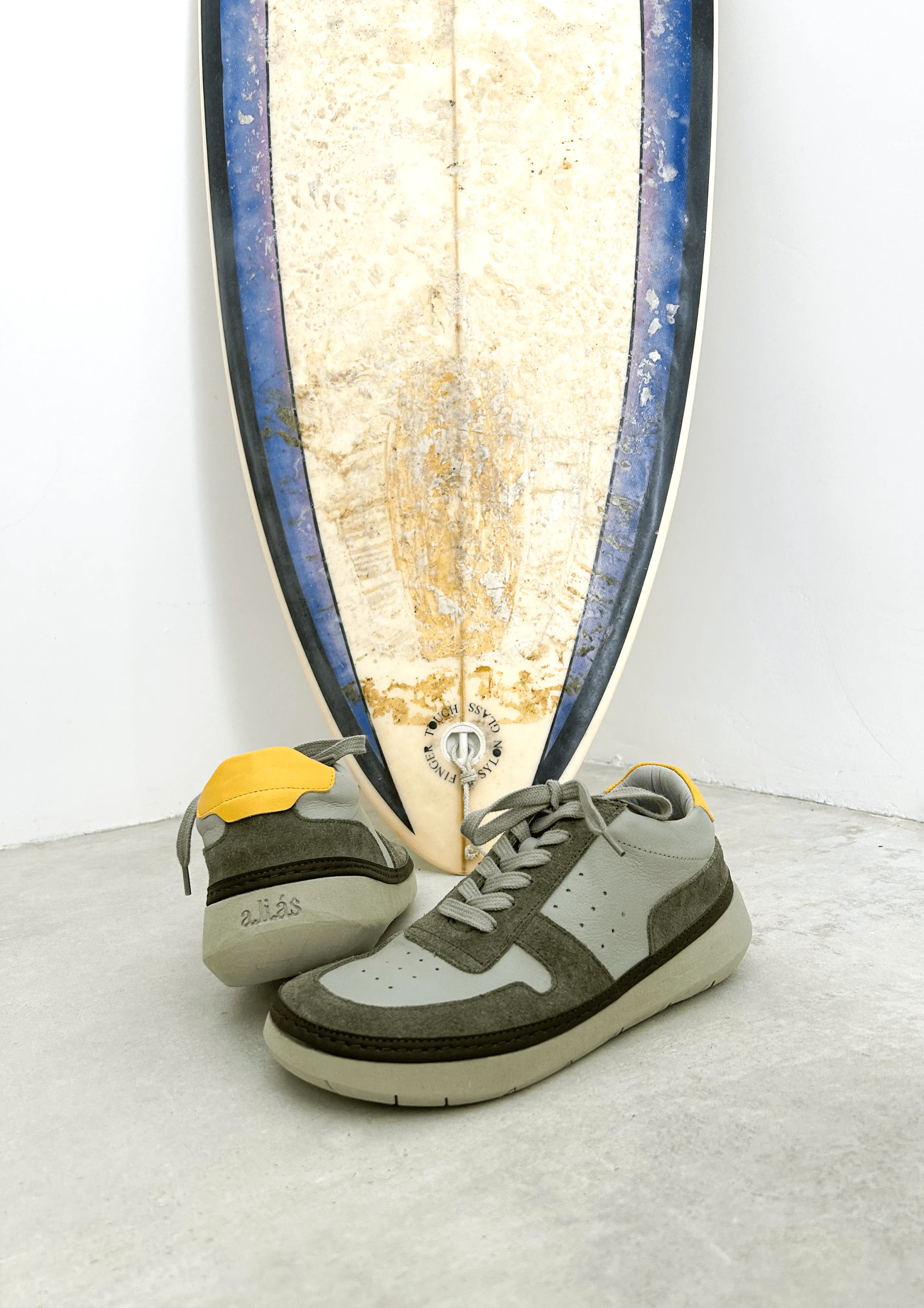 Fepix Bio Leather Sneakers | Light Grey/Beetle