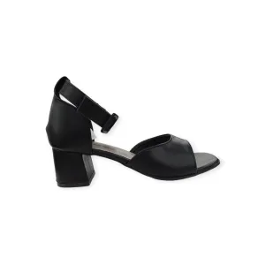 Gino Paoli Women's Orchid Sandals Black