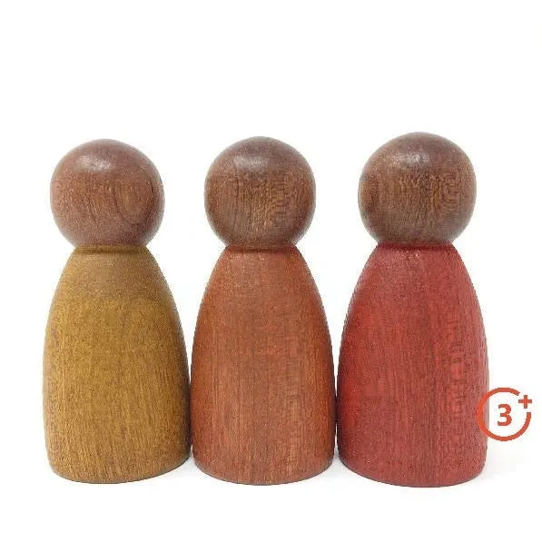Grapat Nins - Dark Wood in Warm Colours