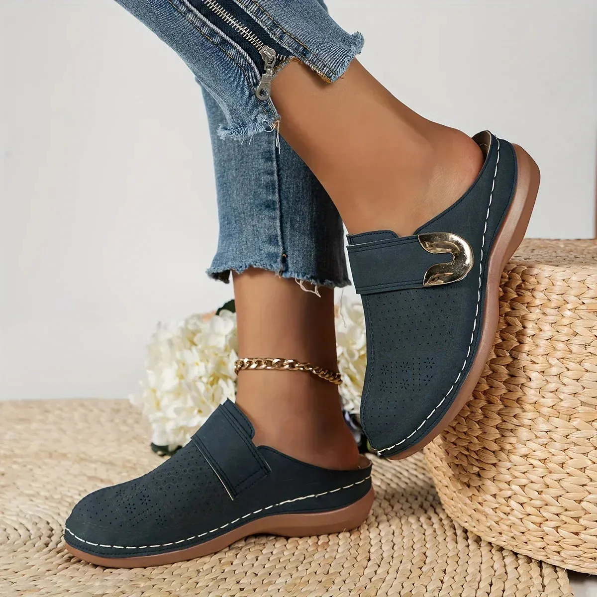 Lani Chic Supportive Wedge Sandals