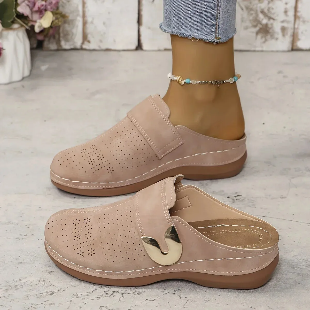 Lani Chic Supportive Wedge Sandals