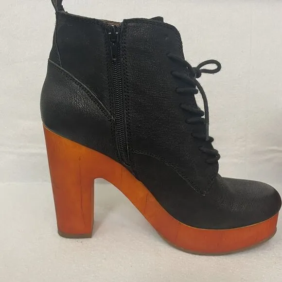 Lucky Brand Tafari Black Leather Platform Heeled Booties Women's Size 9