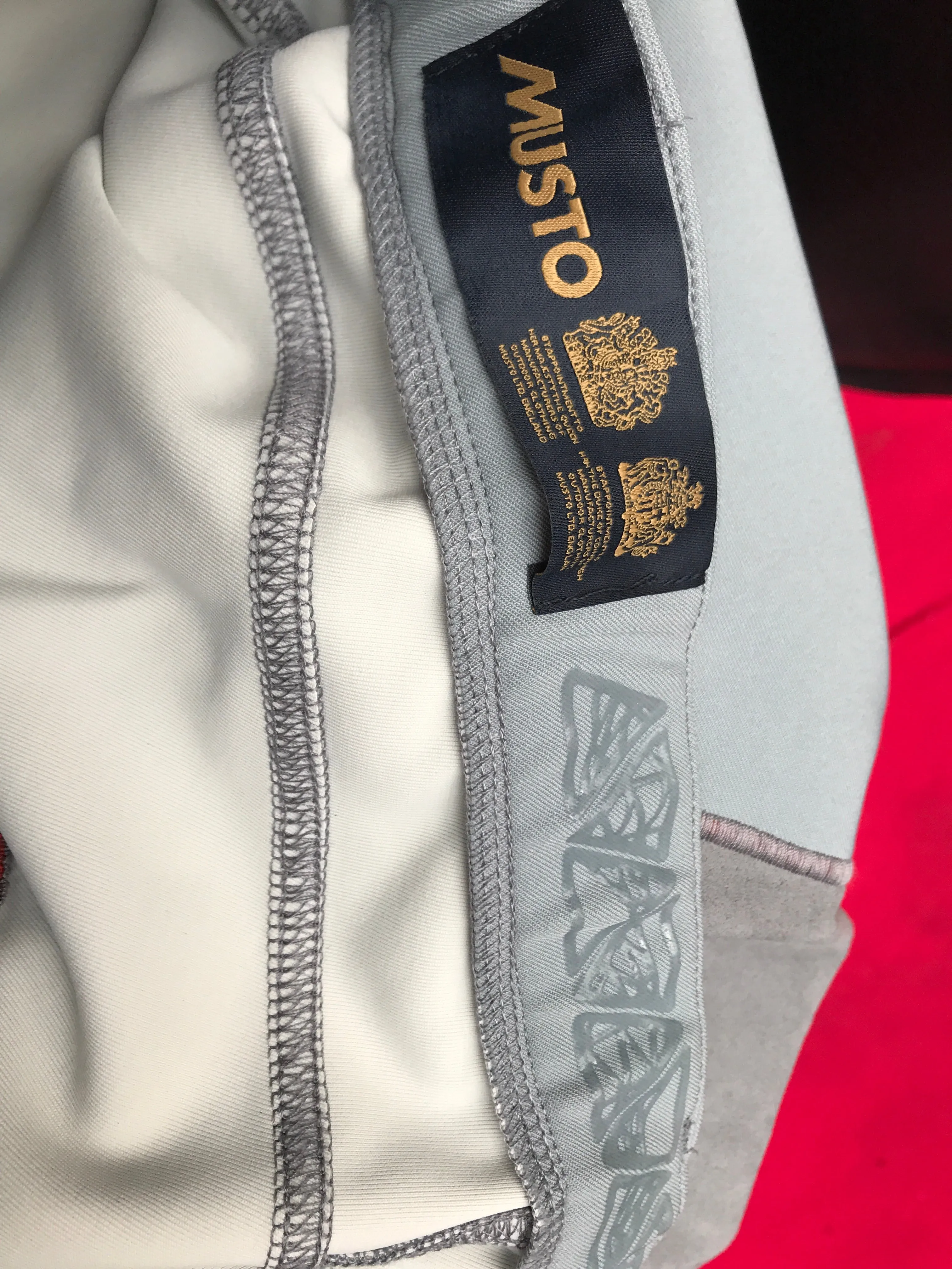 NEW Musto breeches size 16 (34)FREE POSTAGE