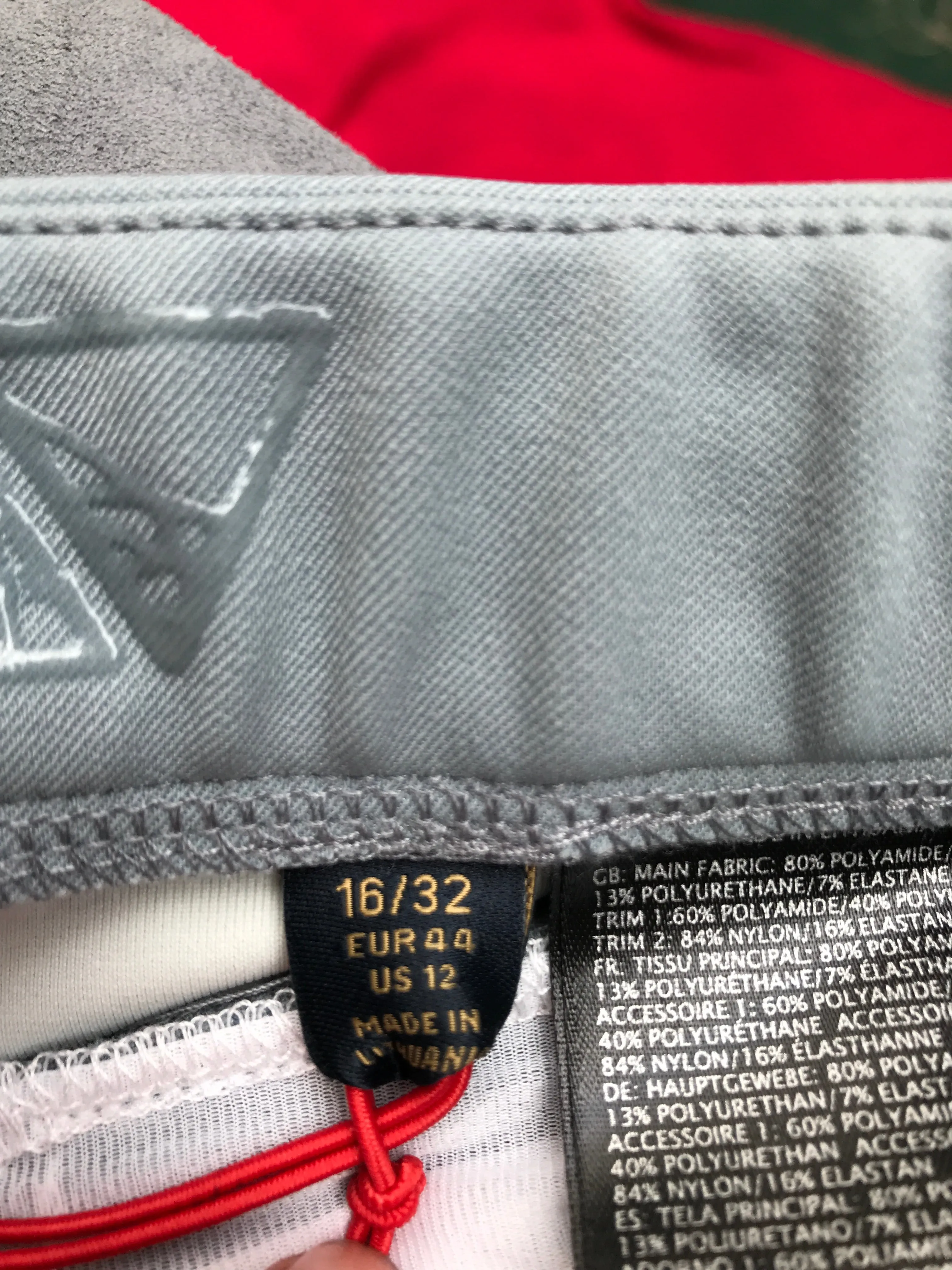 NEW Musto breeches size 16 (34)FREE POSTAGE