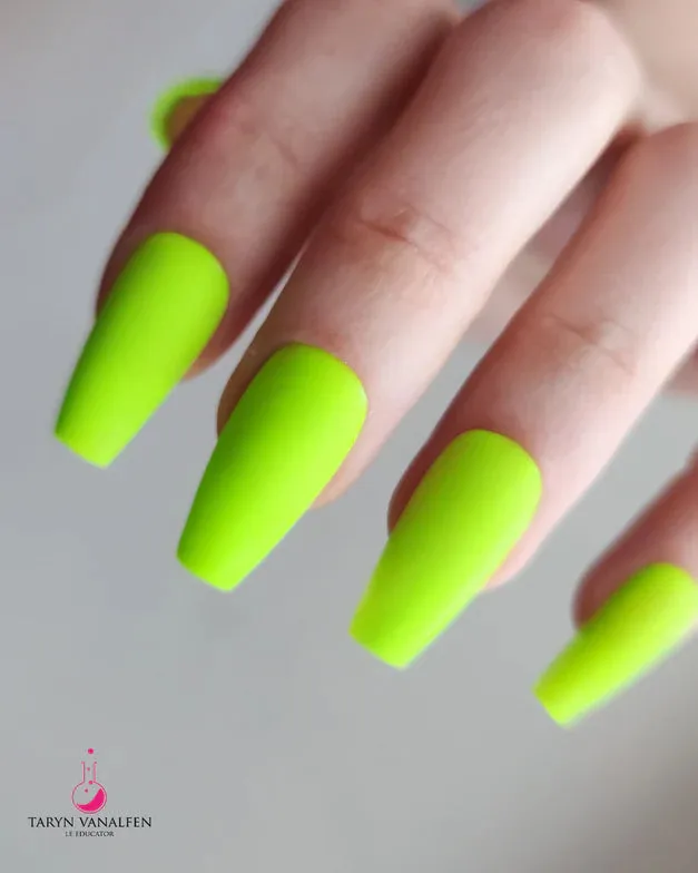 P  Groovy Green Gel Polish