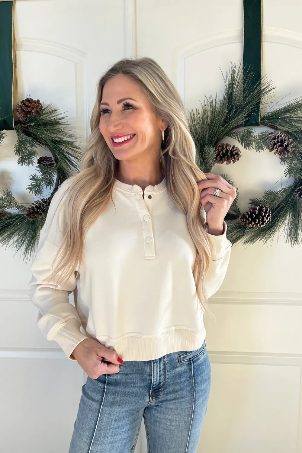 Relaxed Crop Henley Pullover