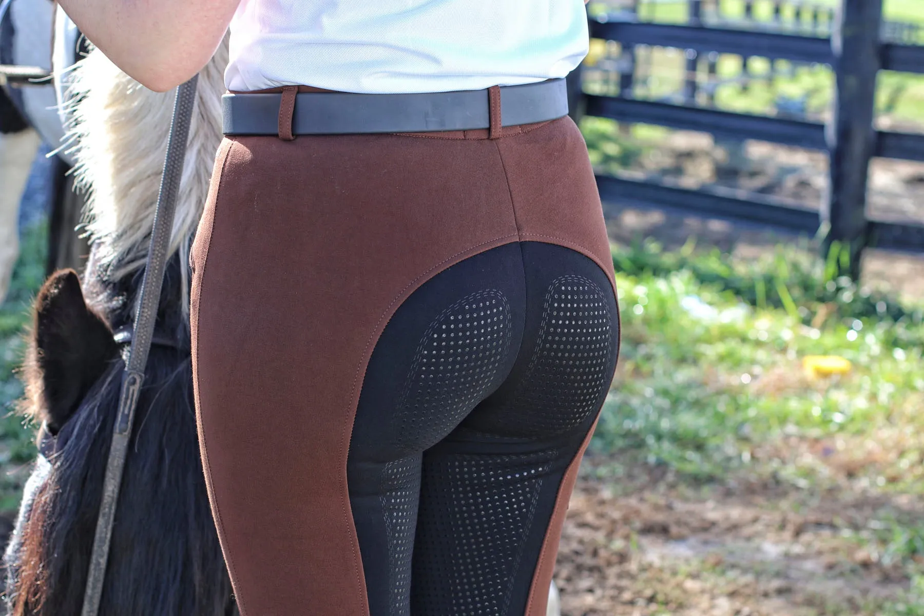 Signature Mid-Waist Breech | Mocha   Black | Side Pocket