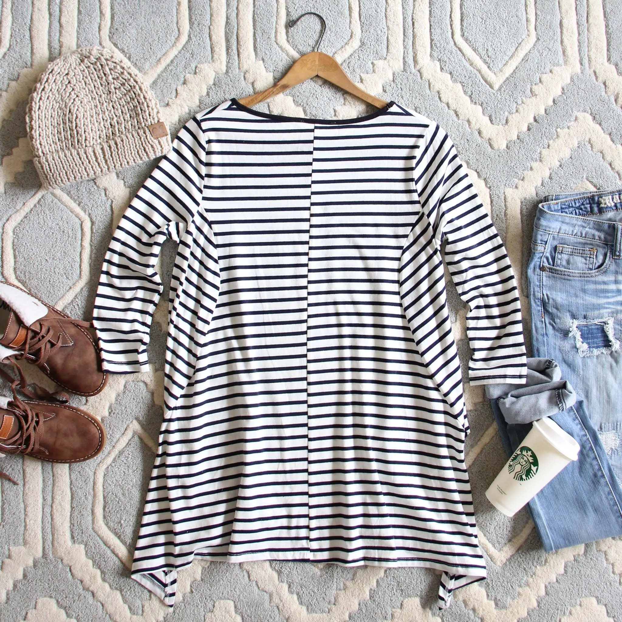 Sweet & Basic Stripe Tee