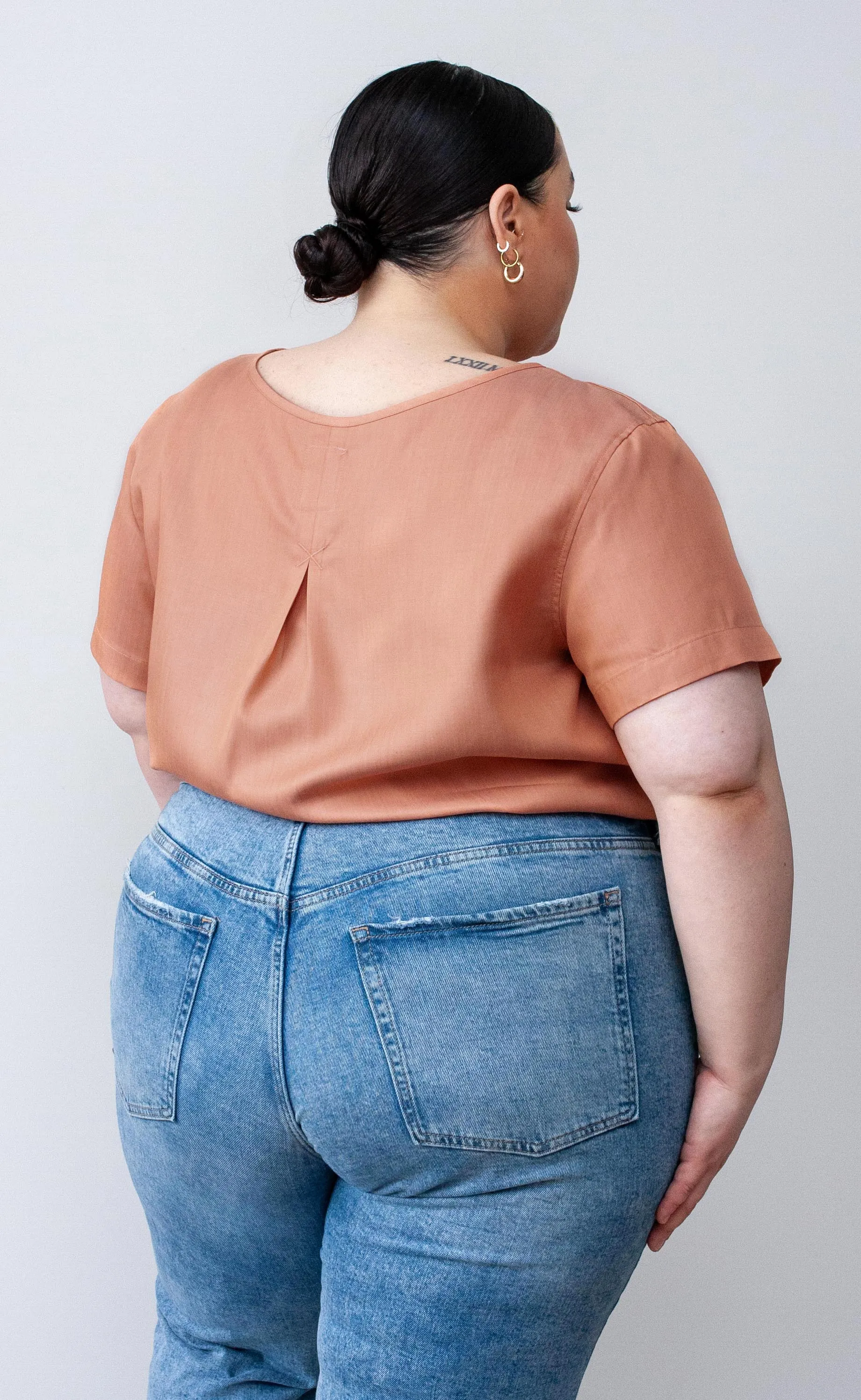 The Artisan - Woven Tee - 100% Tencel