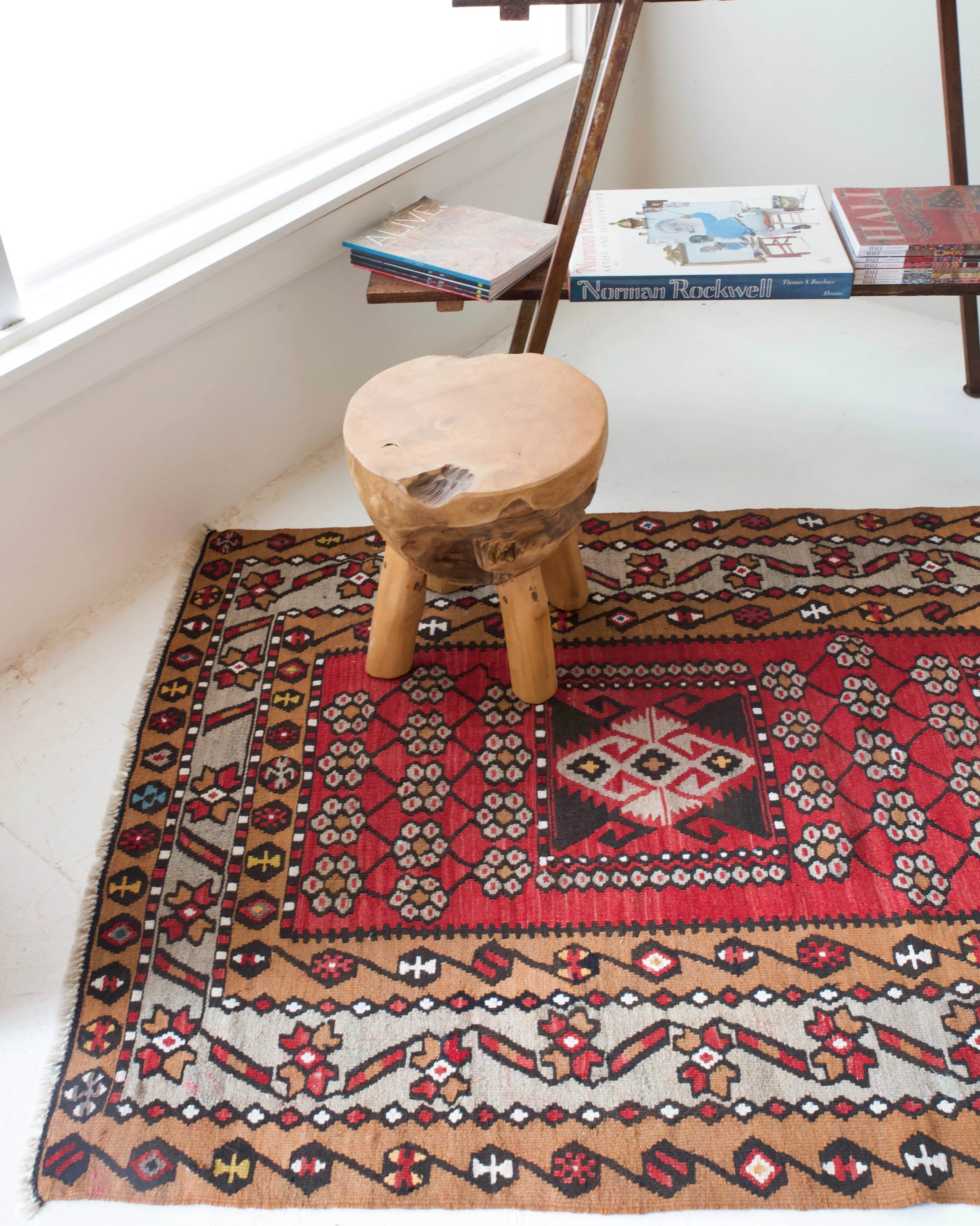 Vintage Kayseri Papatyali Kilim Rug 3'9"x6'7"
