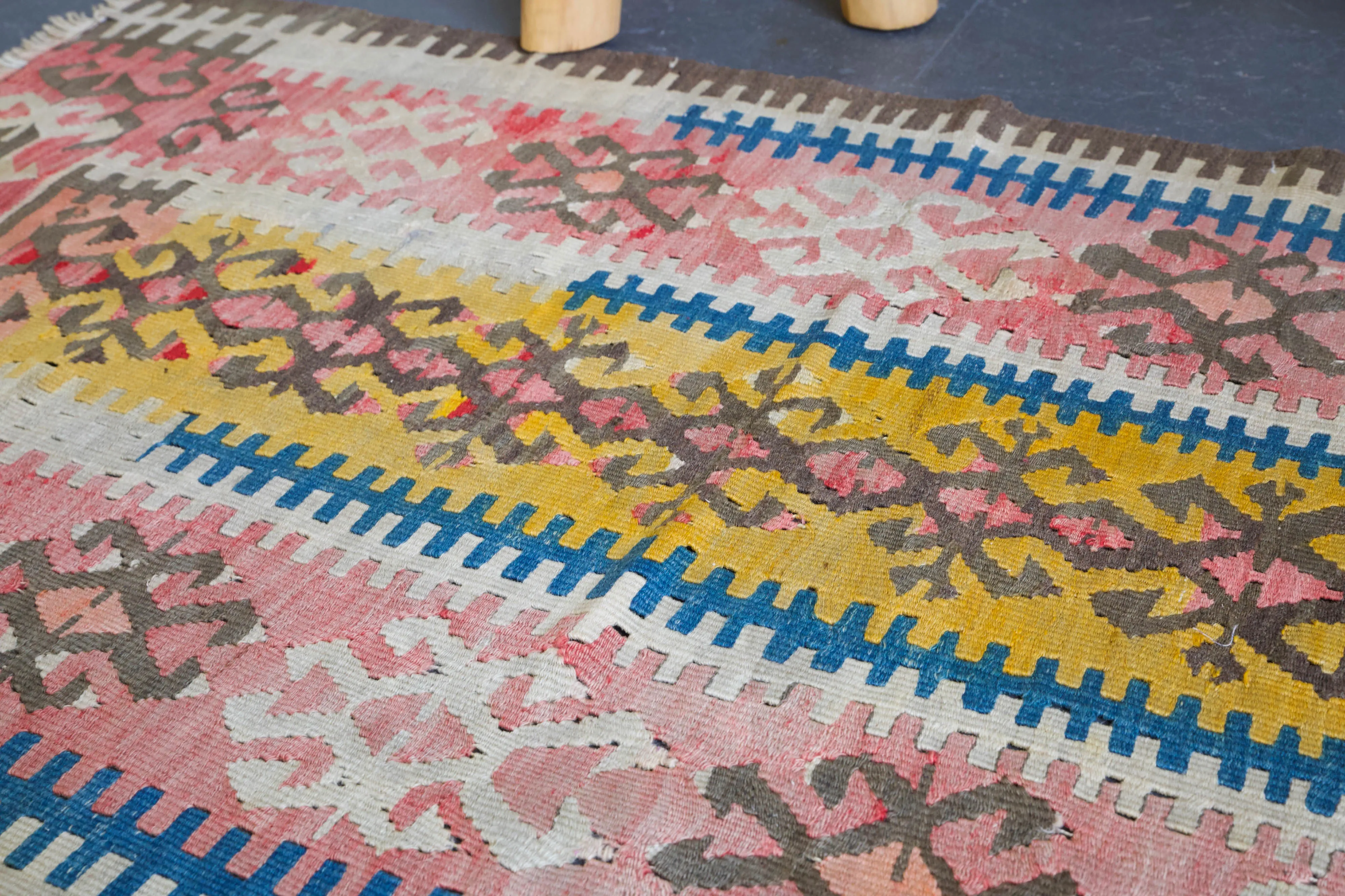 Vintage Mini Turkish Kilim Rug 2'7"x4'8"