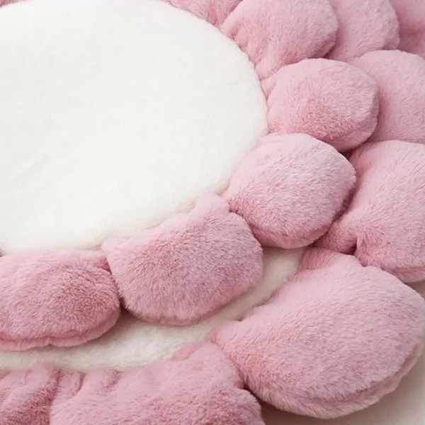 Warm Pet Bed Cute Flower Shape Cushion for Cats Dogs