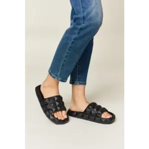 Wild Diva Pyramid Stud Toe Band Sandals Unleash Your Style